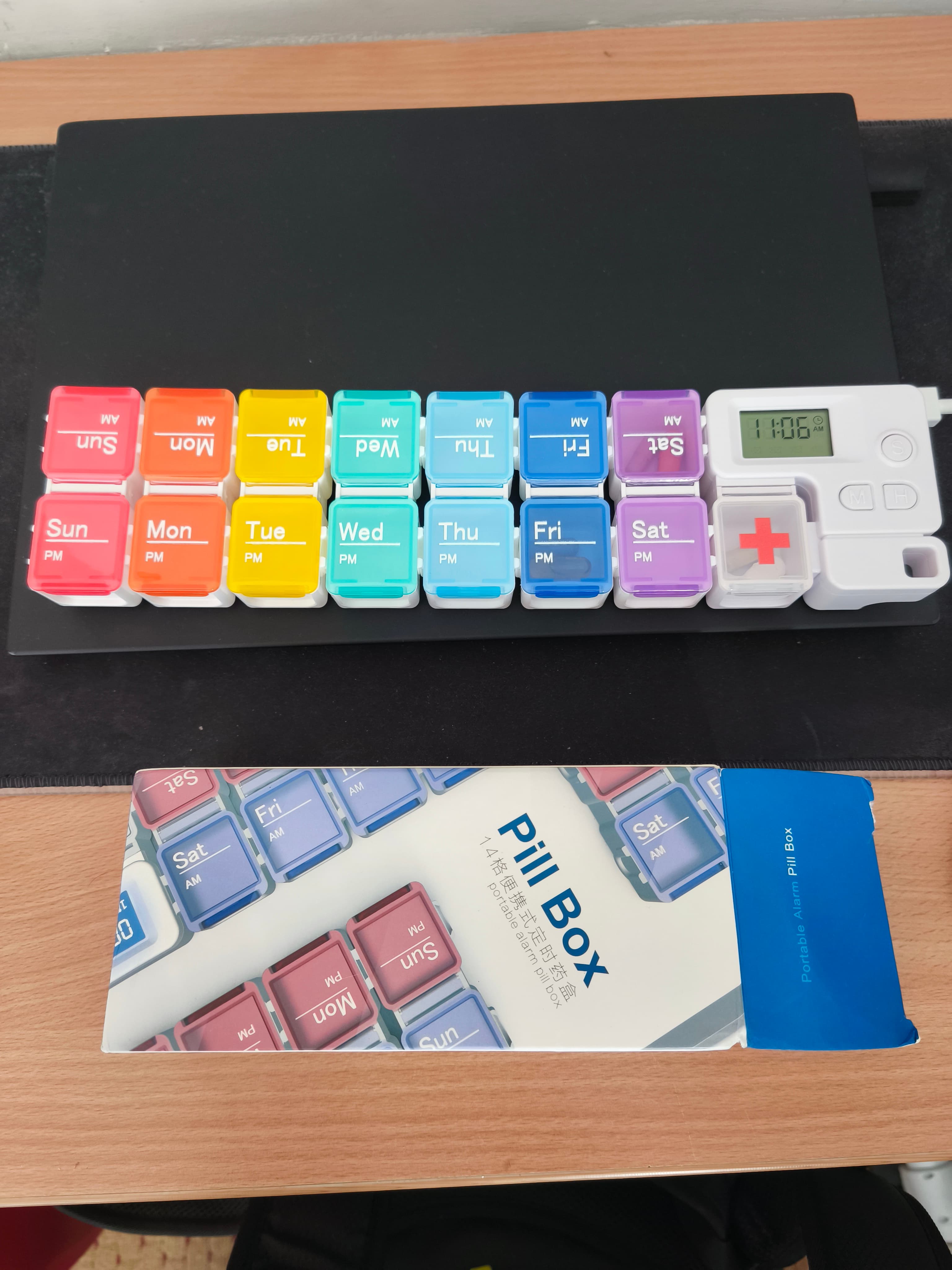 7-Dniowy Organizer na Leki Rano/Wieczór z Alarmem – Zdrowie pod Kontrolą!