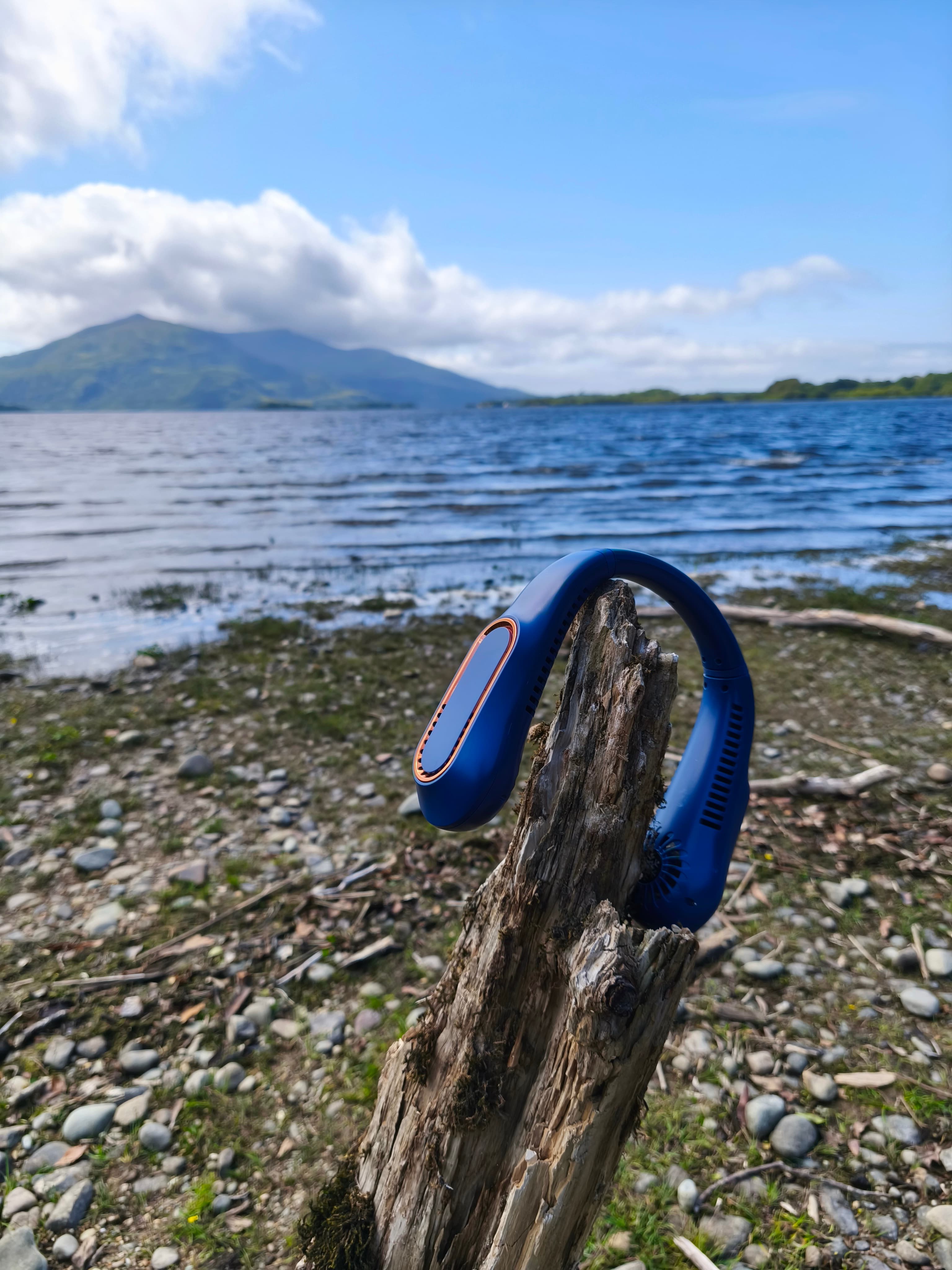 Mini Wentylator na Szyję, Bezłopatkowy, USB, Wyświetlacz Cyfrowy 🌀